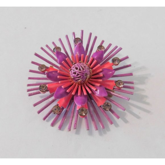 Vintage Starburst Pin Pink Purple Flower Crystals Statement Brooch Metal 2.5 In - Picture 2 of 7